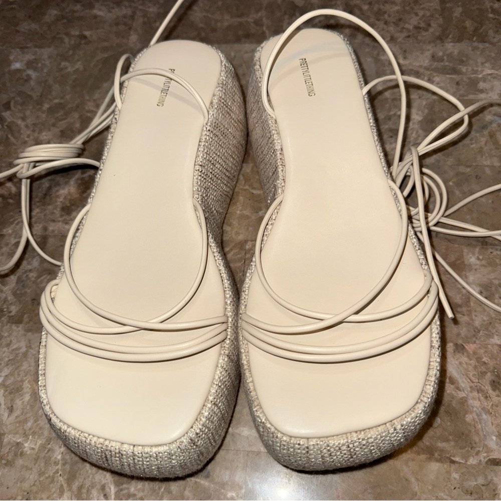 Pretty Little Thing Size 7  Square Toe  Lace Up Platform Open Toe Sandal Beige